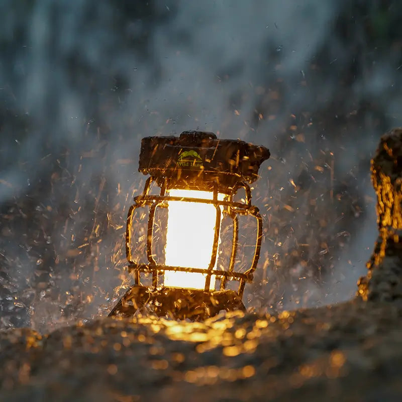 Wild Land Thunder Lantern
